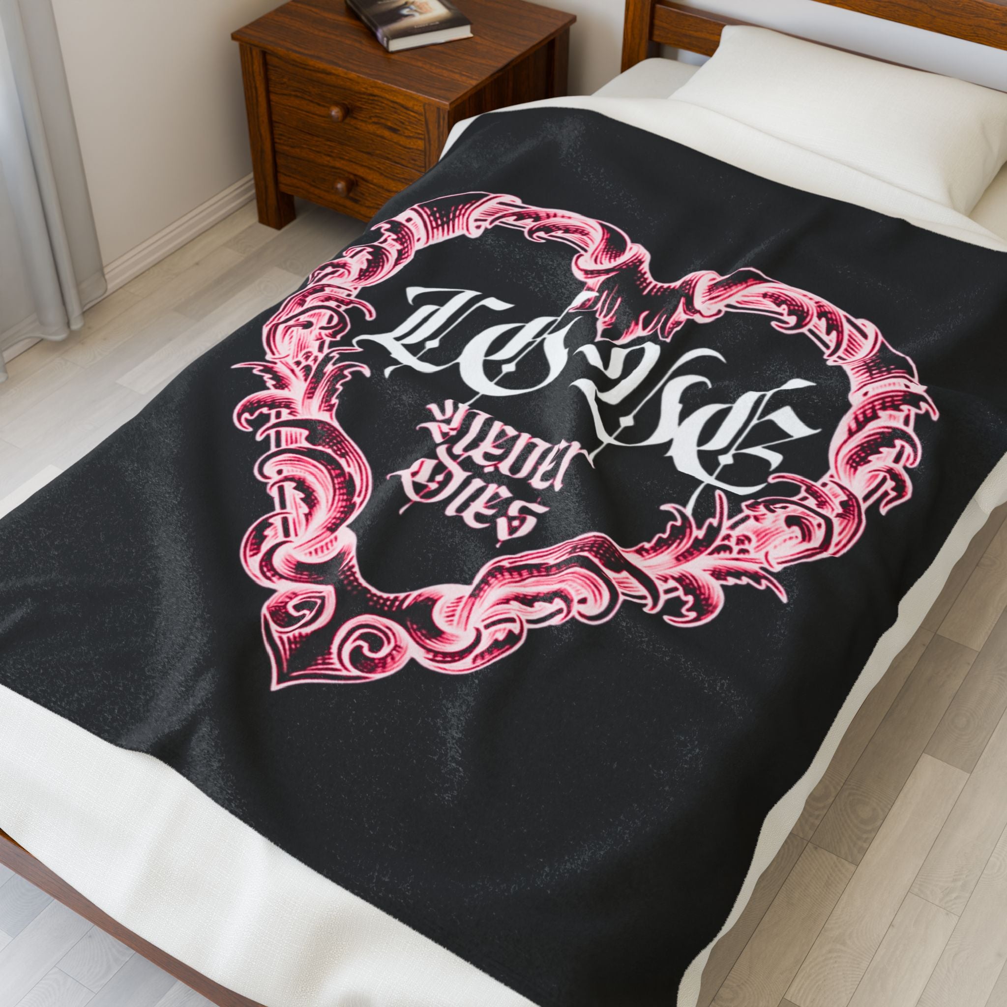 Velveteen Blanket — 'Love Never Dies' Gothic Heart Plush Throw
